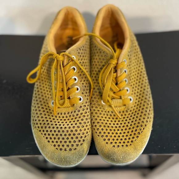 ‼️SALE‼️ Nobull limited edition suede trainers - Picture 2 of 6